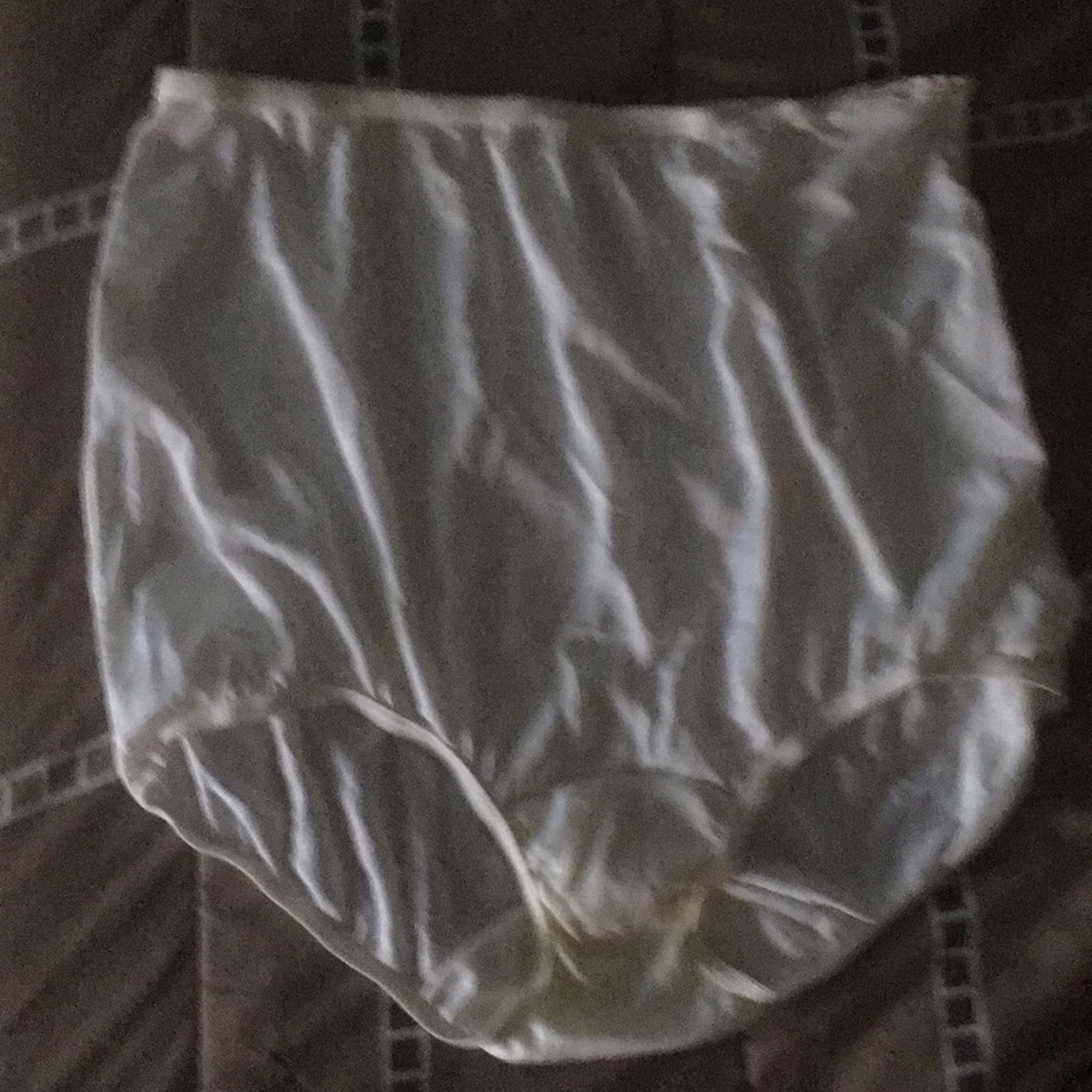 Size 7 high waisted vintage